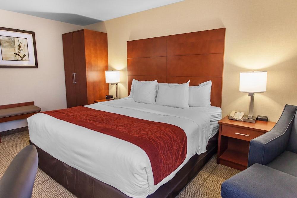 Comfort Inn & Suites Near Fallon Naval Air Station Dış mekan fotoğraf