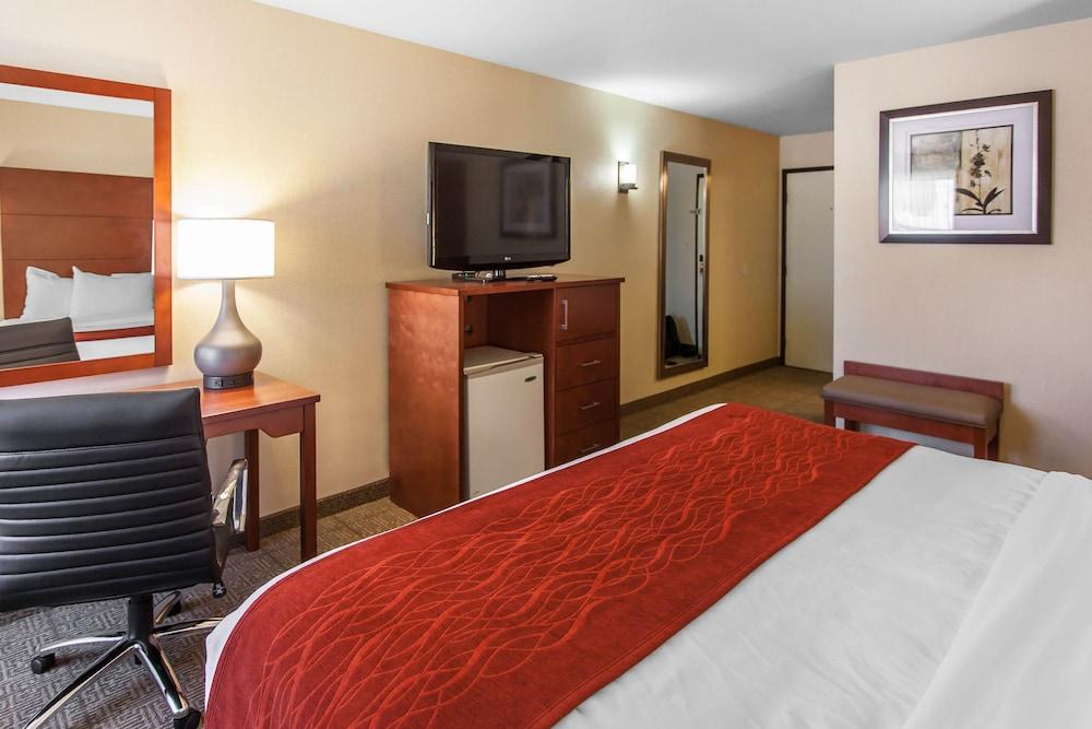 Comfort Inn & Suites Near Fallon Naval Air Station Dış mekan fotoğraf