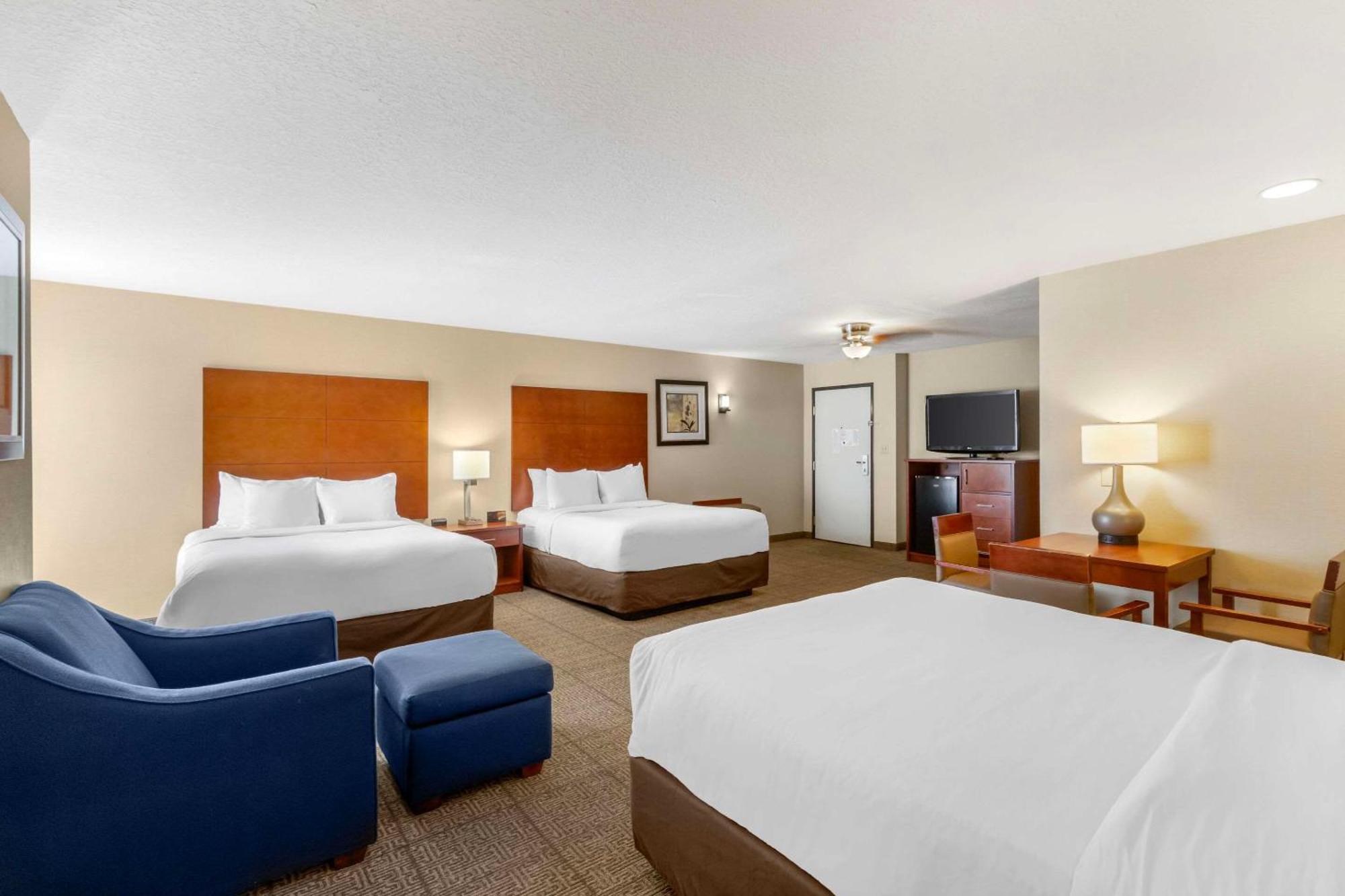 Comfort Inn & Suites Near Fallon Naval Air Station Dış mekan fotoğraf