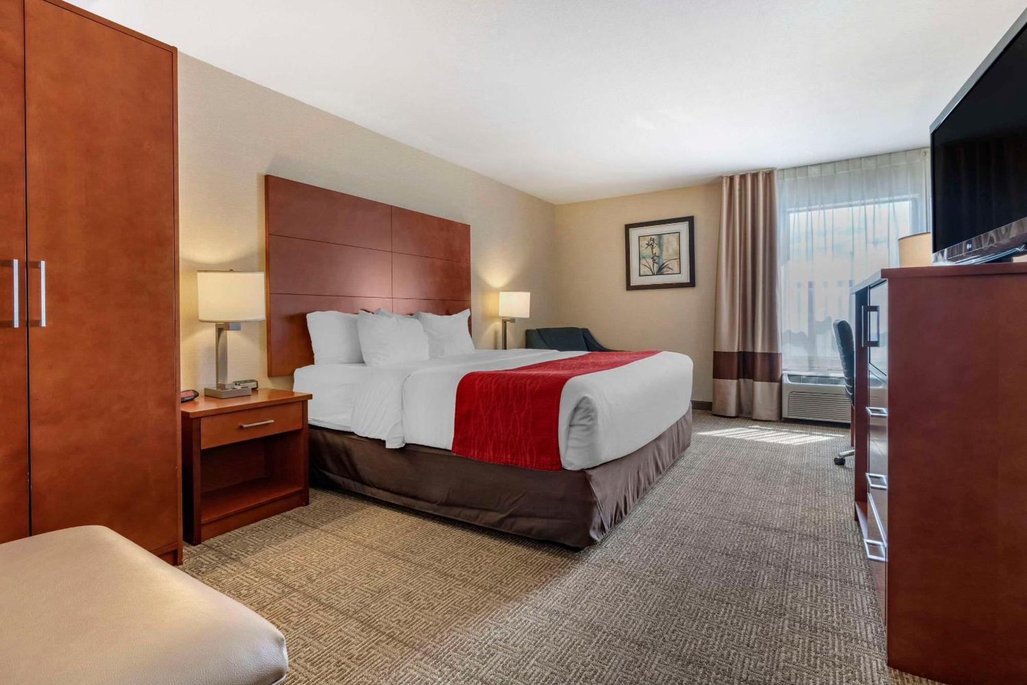 Comfort Inn & Suites Near Fallon Naval Air Station Dış mekan fotoğraf