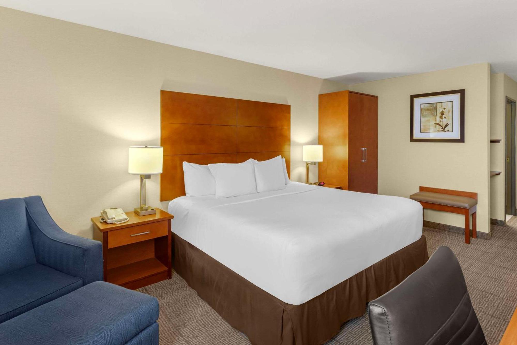 Comfort Inn & Suites Near Fallon Naval Air Station Dış mekan fotoğraf